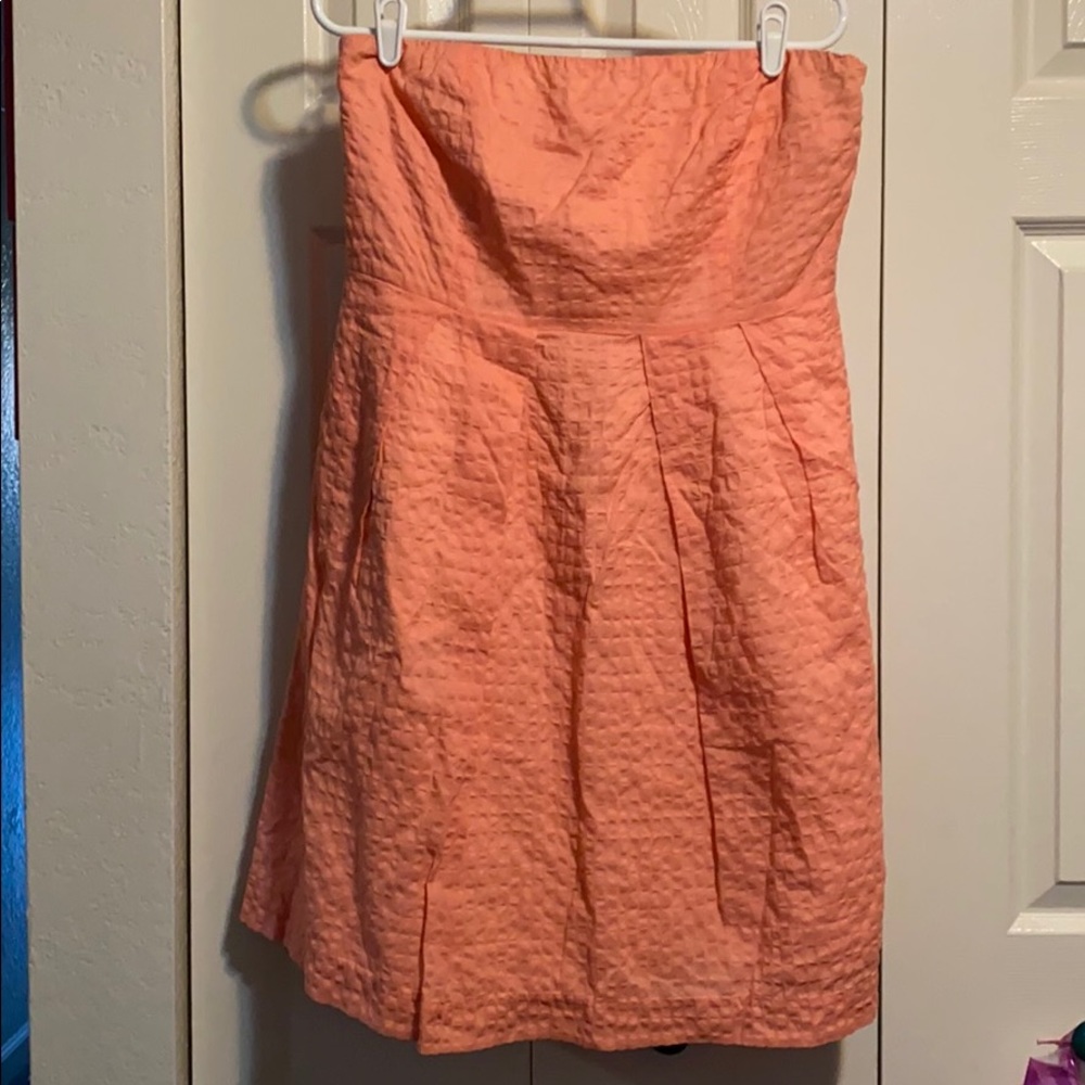 Strapless dress